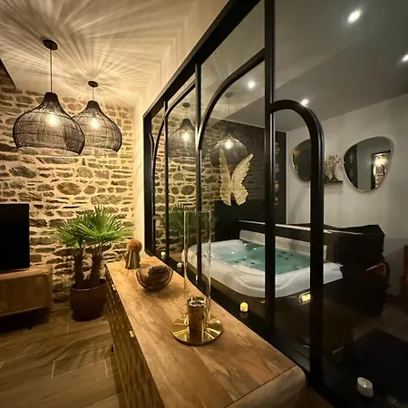 Ecrin De Charme 4 Etoiles Jacuzzi Prive 2 Pers וילה *