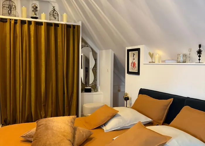 Ecrin De Charme 4 Etoiles Jacuzzi Prive 2 Pers * Granville